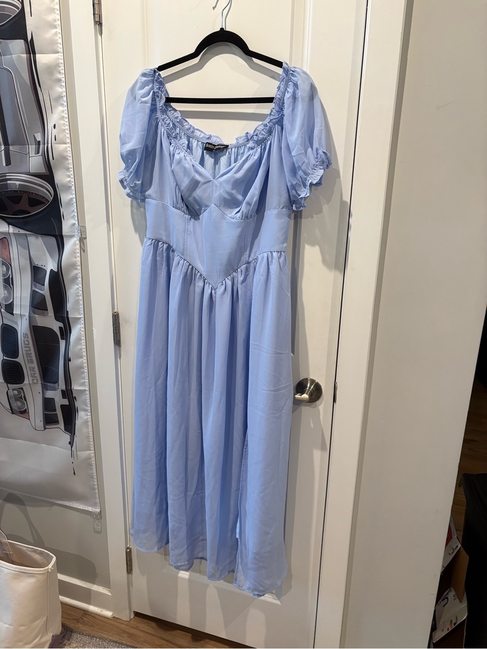 🦖FLASH SALE🦖 Pale Blue Puff-Sleeve Midi Dress with Gathered Bodice